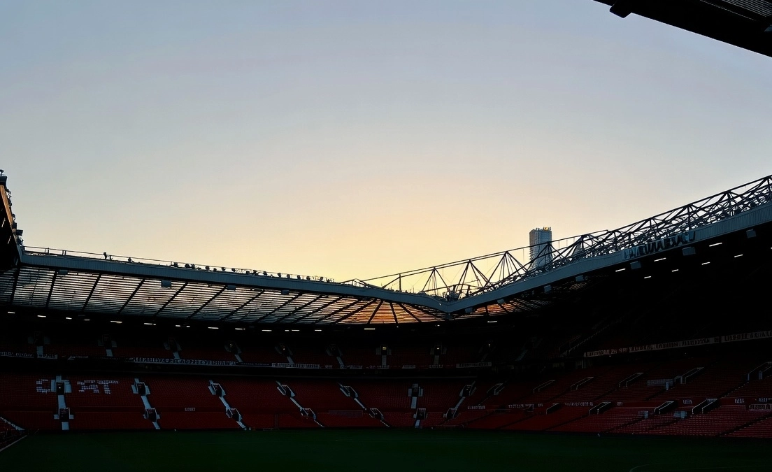 Manchester United Hospitality: Den komplette guide background image