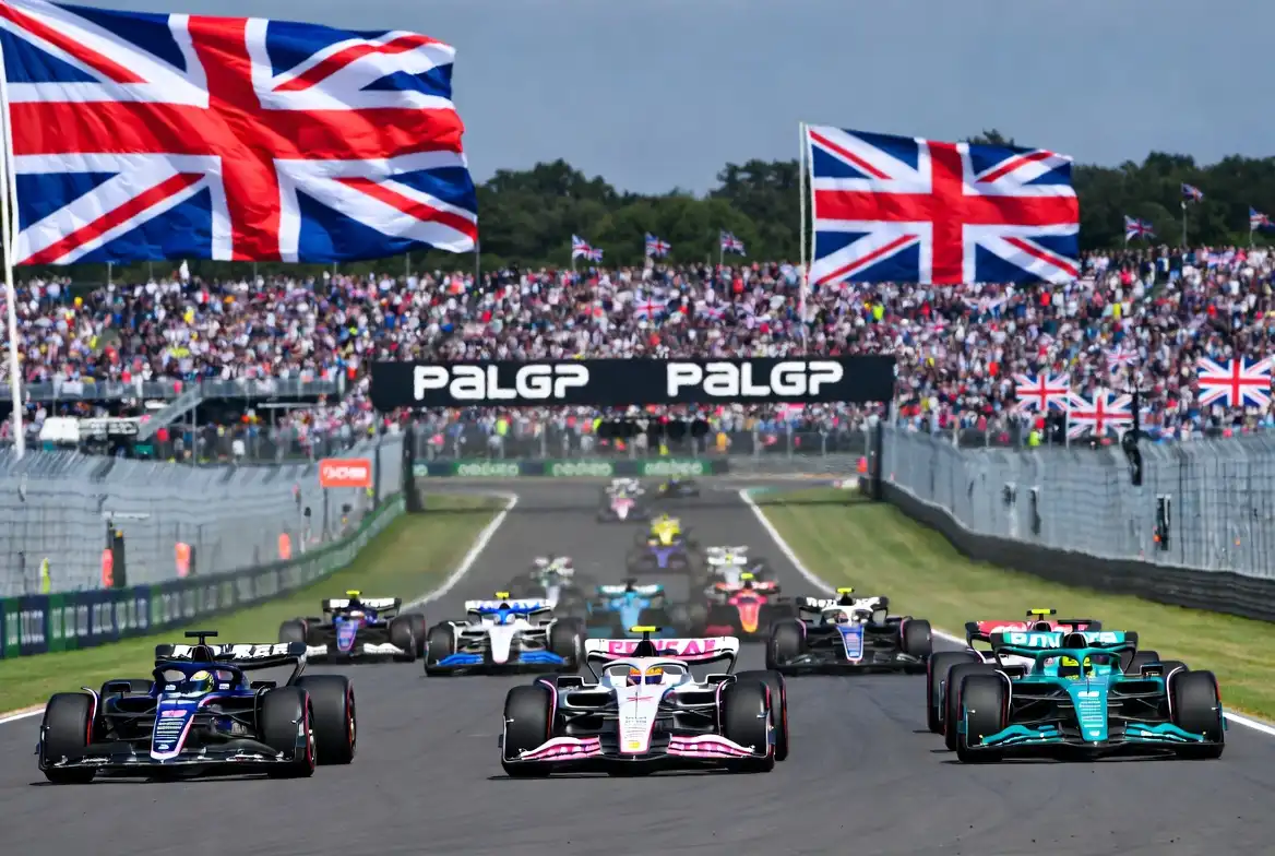 Sådan køber du billetter til British Grand Prix 2026 background image